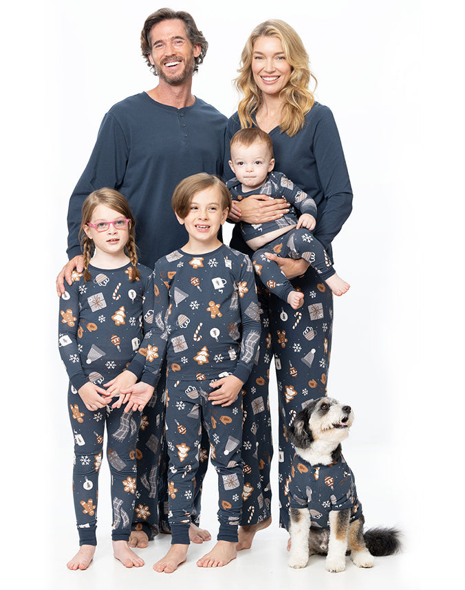 Matching Family & Pet Pajamas-4